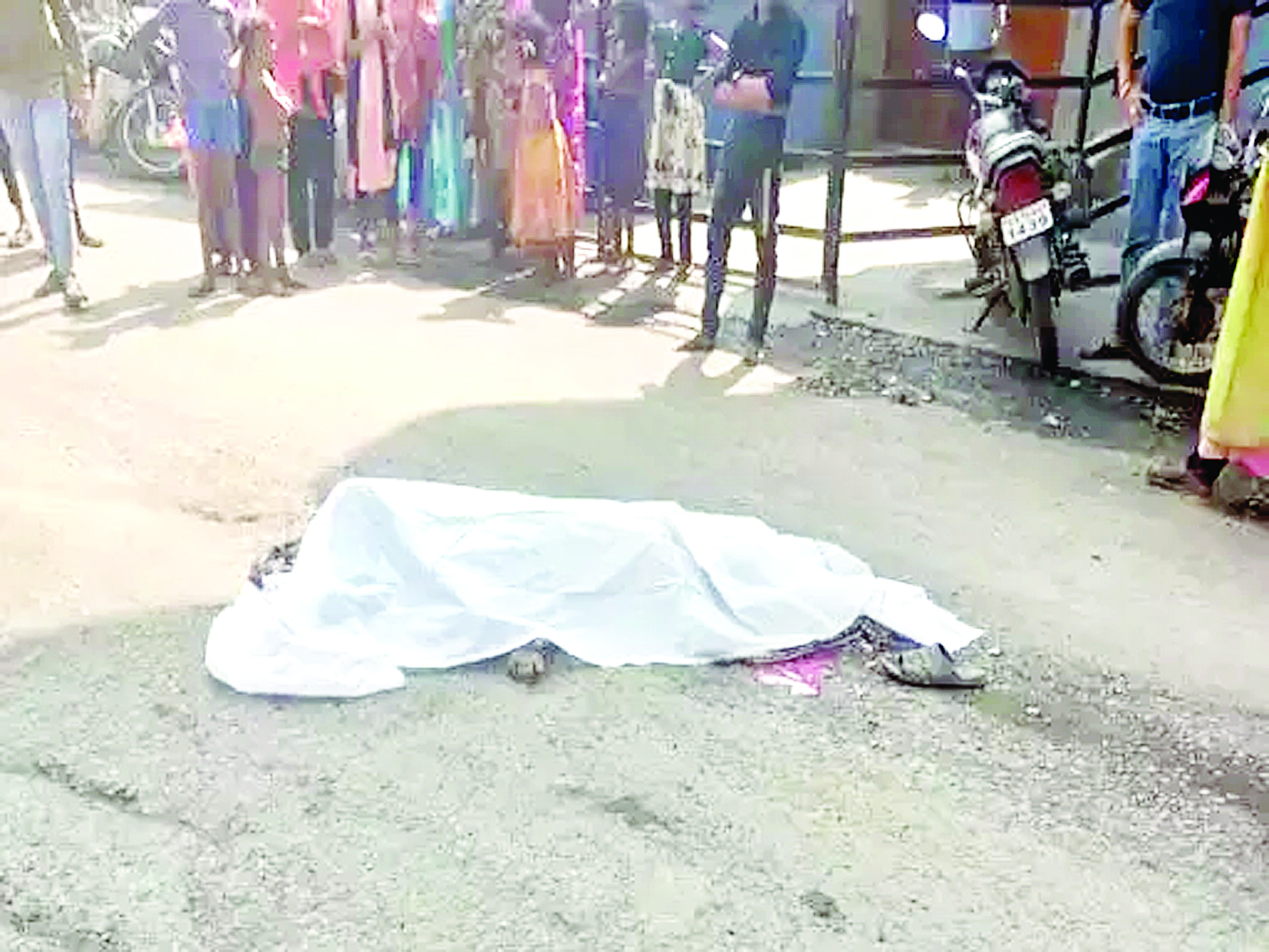 पानी टैंकर ने कुचला, लकवाग्रस्त मरीज की मौत
