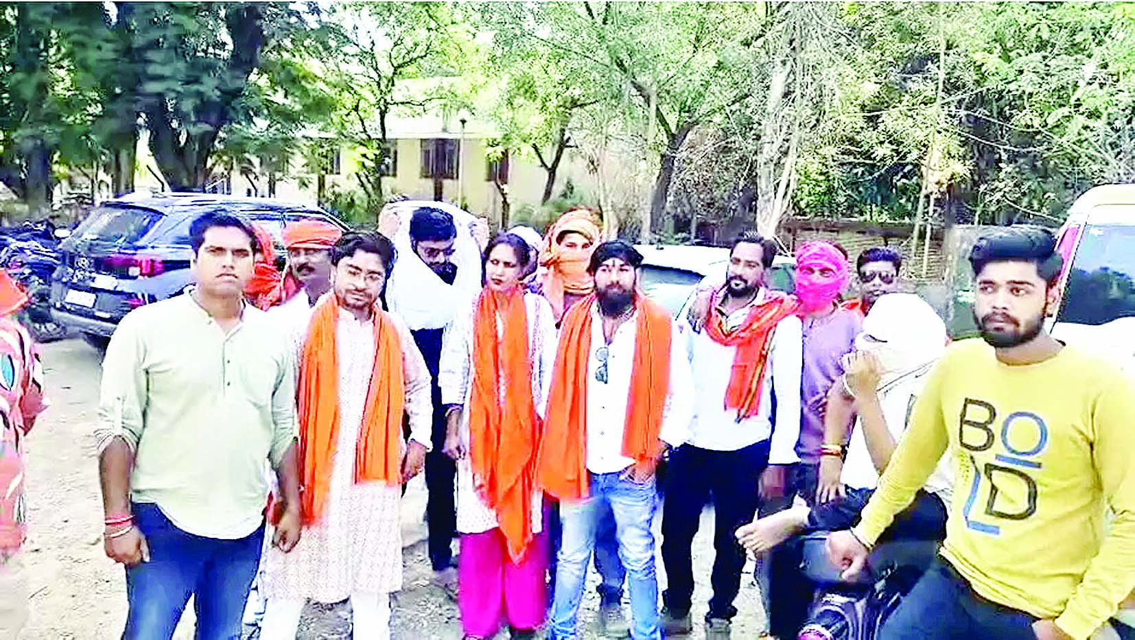 धर्मातरण का मामला फिर गर्माया, दो पादरी समेत 6 गिरफ्तार 