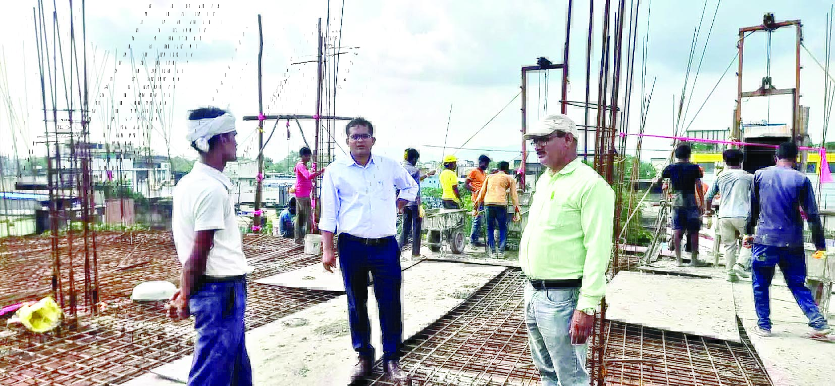 आयुक्त नगर निगम ने शहर में चल रहे निर्माण कार्यों का किया निरीक्षण 