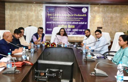 अतिरिक्त सचिव कैरेलिन खोंगवार देशमुख ने किया आकांक्षी जिला व आकांक्षी ब्लॉक कार्यक्रमों में प्रगति की समीक्षा