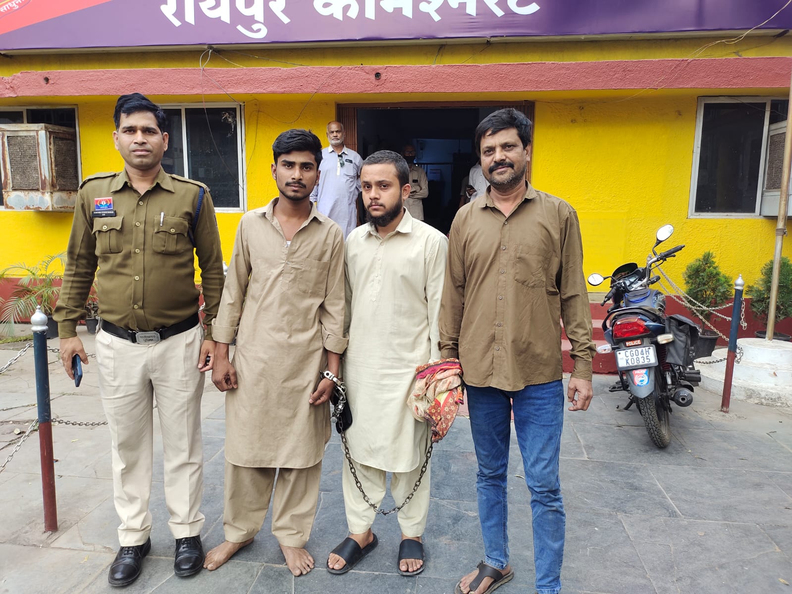 आपसी विवाद को लेकर जानलेवा हमला करने वाले 03 आरोपी गिरफ्तार...