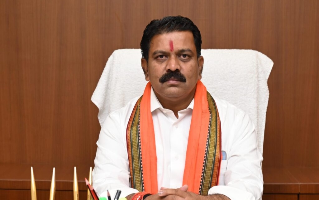 रमन सिंह का तमिलनाडु में हुआ सफल ऑपरेशन, उपमुख्यमंत्री ने शीघ्र स्वास्थ्य लाभ की कामना की...