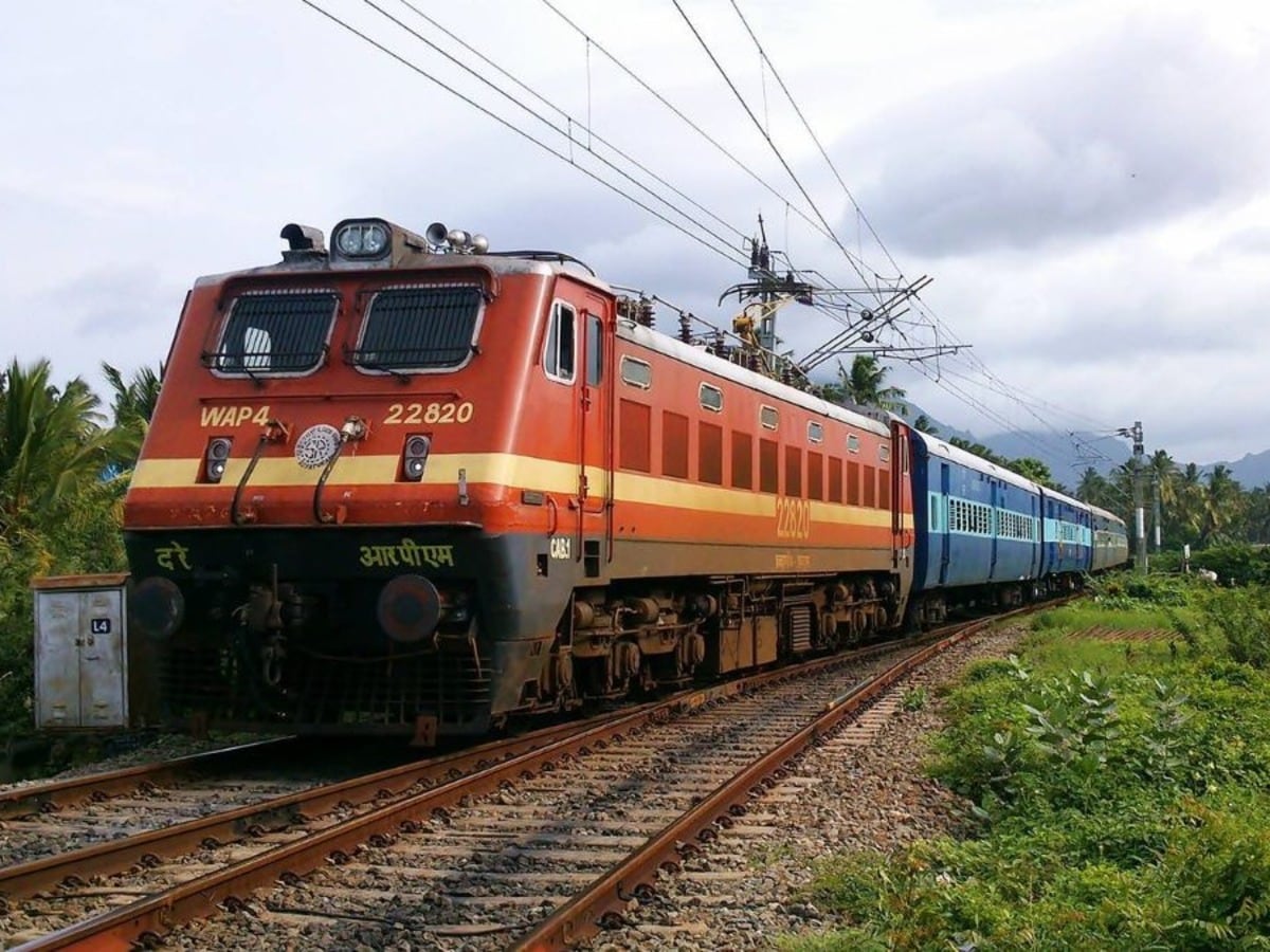  रेल यात्रियों को झटका: 20 दिन का ब्लॉक, 10 ट्रेनें रद्द, 2 आधे रास्ते से लौटेंगी, जानें कब से प्रभावित होगी आवाजाही...