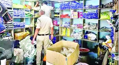 6 दुकानों में हुई 15 लाख की चोरी, वारदात से उड़ी पुलिस की नींद