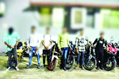 नया रायपुर में स्टंटबाजी करने वाले 6 बाईकर्स गिरफ्तार 