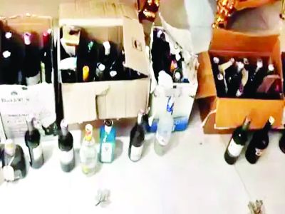 शराब कारोबारी के बेटे को पुलिस ने किया गिरफ्तार 