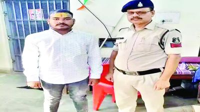 युवक ने ट्रैफिक पुलिस को दिखाया धौंस, गिरफ्तार