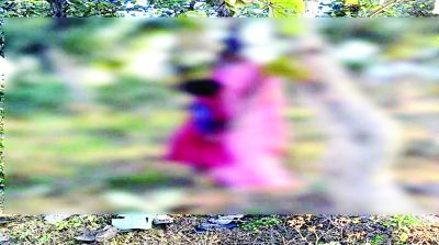 शिक्षक पति के स्कूल के सामने पत्नी और पुत्री की आत्महत्या: पुलिस जांच में कई सवालों के जवाब ढूंढने की कोशिश