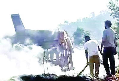 किसान करवा रहा था धान की मिंजाई, हो गया बड़ा हादसा, सब जलकर राख 