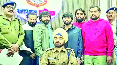 5 गुंडे गिरफ्तार, CG के जमीन माफियाओं के लिए करते थे काम 