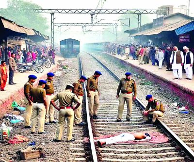 रेलवे पटरी पर अज्ञात युवक का शव मिलने से सनसनी 