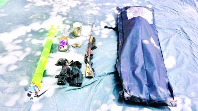 मुठभेड़ में तीन लाख का इनामी नक्सली ढेर, 315 बोर की राइफल समेत विस्फोटक सामग्री बरामद 