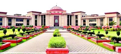 त्योहारी सीजन में पंडालों पर हाईकोर्ट सख्त, राज्य सरकार से मांगा जवाब 