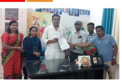 व्यावसायिक प्रशिक्षको द्वारा विधायक को समस्याओं से कराया गया अवगत 