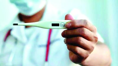 मेकाहारा पहुंच रहे वायरल फीवर के 500 मरीज, डेंगू मलेरिया और टाइफाइड का खतरा