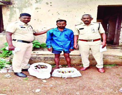 अवैध शराब कारोबार पर पुलिस की बड़ी कार्रवाई, कुख्यात बदमाश बोदु साहू गिरफ्तार