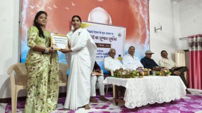 नगरी ब्रह्माकुमारी सेवाकेंद्र में शिक्षक सम्मान समारोह आयोजित कर शिक्षकों को सम्मानित किया गया