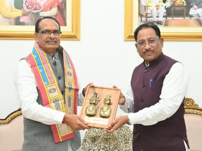 मुख्यमंत्री विष्णुदेव साय से केंद्रीय कृषि मंत्री शिवराज सिंह चौहान ने की सौजन्य मुलाकात...