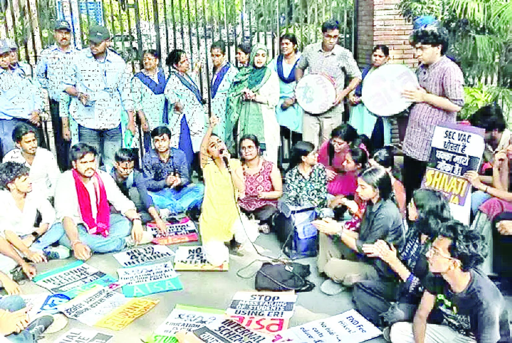 Delhi JNUSU अध्यक्षीय बहस में पहलगाम और वक्फ अधिनियम पर चर्चा 