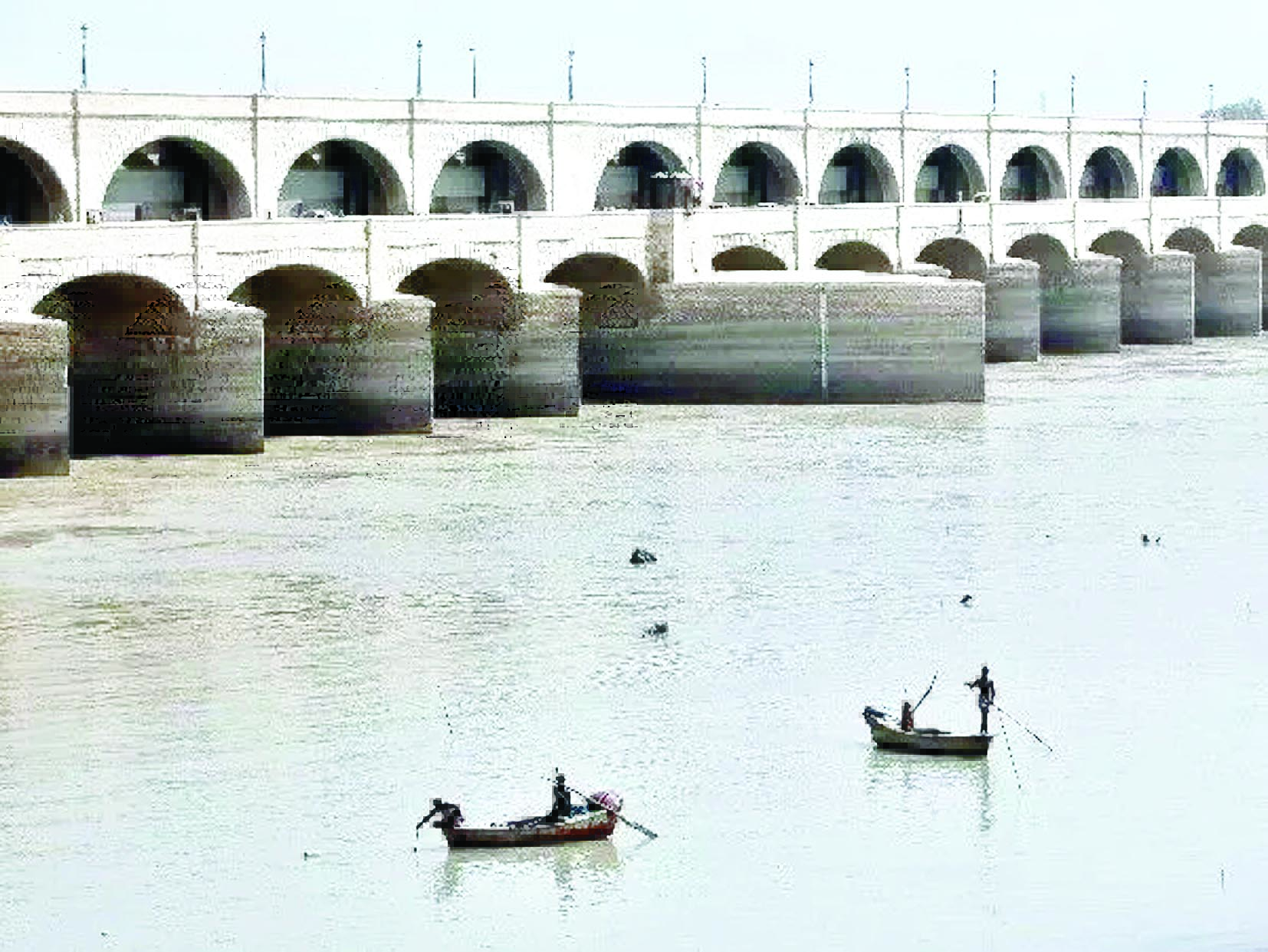 पाकिस्तान सरकार की सिंधु नदी पर नहर परियोजना के खिलाफ सिंध में विरोध प्रदर्शन जारी 