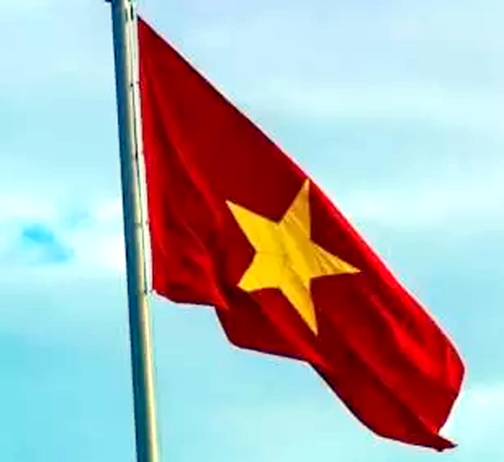 वियतनाम ने अमेरिका से 2 अरब डॉलर के कृषि उत्पाद खरीदने के लिए समझौते किए 