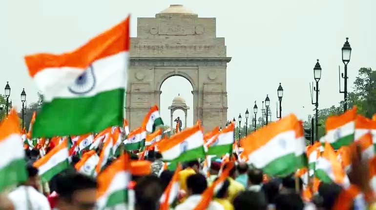  विदेशों में भारतीयों के खिलाफ हिंसा फिर क्यों बढ़ रही है? 