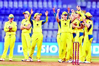 महिला क्रिकेट : ऑस्ट्रेलिया वनडे में सर्वोच्च स्कोर तक पहुंचा, भारत पर 190 रन से जीत