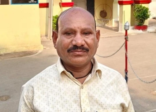 गांजा तस्कर हेमराज राव के करोड़ो रूपये की संपत्ति की गई जप्त एवं बैंक खाते में जमा लाखों रकम को कराया गया फ्रीज…