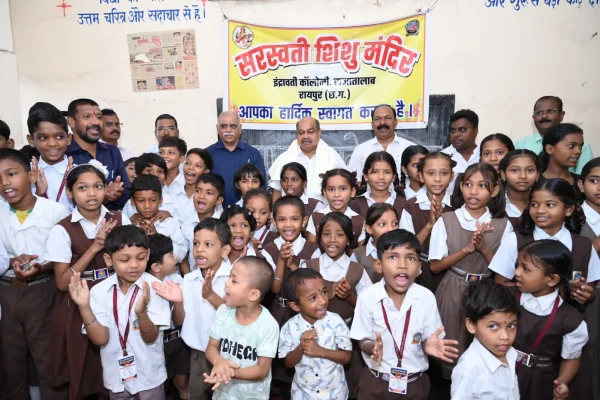 शाला प्रवेशोत्सव में विधायक पुरंदर मिश्रा ने बच्चों का किया आत्मीय स्वागत, शिक्षा को बताया राष्ट्र निर्माण का सबसे सशक्त…