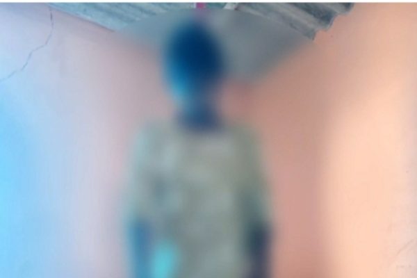 कमरा बंद और फांसी में लटकी मिली नवविवाहिता…