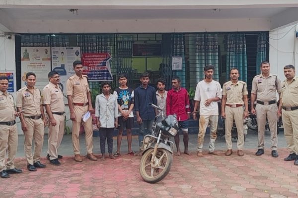 मोबाइल झपटमारी करने वाले 6 आरोपी गिरफ्तार…