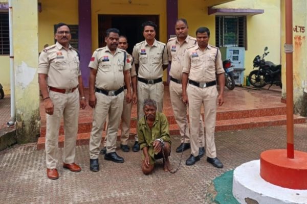 बुजुर्ग की हत्या का खुलासा, जमीन विवाद में टांगी से हत्या को अंजाम देने वाला आरोपी गिरफ्तार…