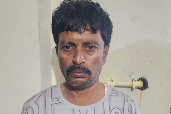 ई-रिक्शा से 1.74 लाख रूपये चोरी करने वाला आरोपी पुलिस गिरफ्त में…