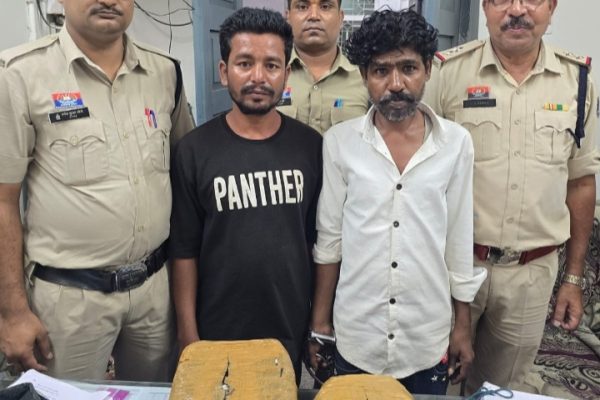 गांजा बिक्री की फिराक में घुम रहे 02 आरोपी गिरफ्तार…