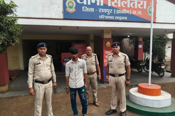 चाकू से हमला कर जान से मारने की धमकी देने वाला आरोपी गिरफ्तार