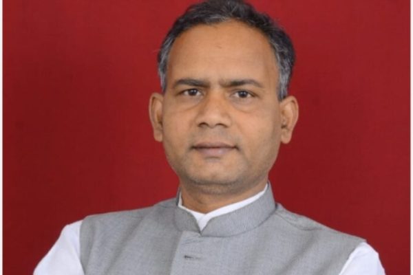 राजधानी रायपुर में बीते हफ़्ते 6-6 हत्या, महिला से गैंगरेप, भाजपा के कुशासन में कानून व्यवस्था पूरी तरह बदहाल…