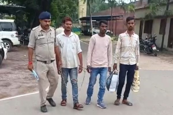 ऑनलाइन सट्टा संचालित करने वाले 03 आरोपियों को थाना सरस्वती नगर पुलिस ने किया गिरफ्तार…