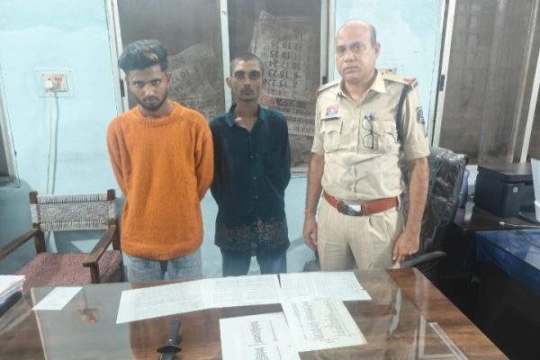 हॉर्न क्यों बजा रहा है कहकर धारदार चाकू से वार करने वाले 2 आरोपी गिरफ्तार…