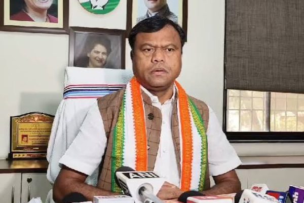 पीडीएस की दुकानों में पर्याप्त राशन नहीं, वनांचल में शक्कर, चना, गुड़ किसी को नहीं मिल रहा है – दीपक बैज