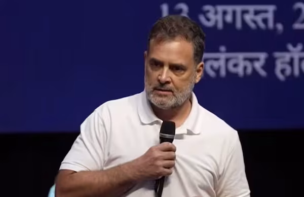 राहुल गांधी को राहत, सुप्रीम कोर्ट ने वीर सावरकर पर टिप्पणी से जुड़े आपराधिक मानहानि मामले को रद्द किया