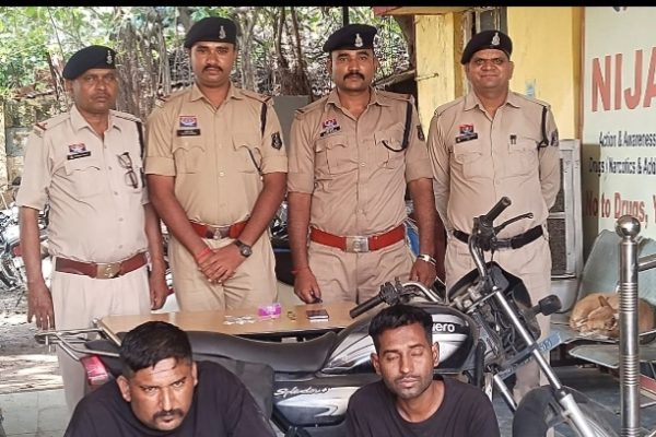 वाहन चोरी एवं सूने मकान में चोरी के दो मामलों का खुलासा…