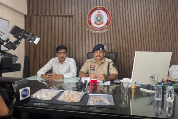 पुरानी बस्ती क्षेत्रांतर्गत न्यू नंदी ज्वेलर्स में हुई चोरी का खुलासा…