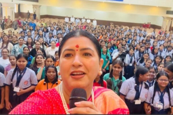 नफ़रत की राजनीति पर कसना होगा शिकंजा: सामाजिक शांति व भाईचारे पर गहराता संकट