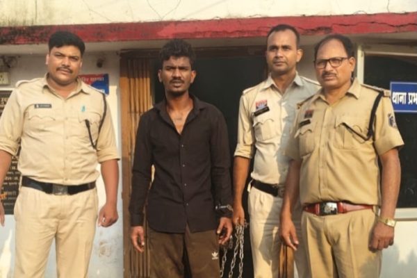 पुराने विवाद को लेकर गाली-गलौज कर धारदार ब्लेड से हमला करने वाला आरोपी गिरफ्तार…