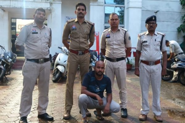 32 लाख की ट्रांसपोर्ट धोखाधड़ी का फरार आरोपी प्रकाश मिश्रा गिरफ्तार…