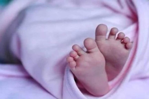 नाबालिग के माँ बनने से हड़कंप: शादी का झांसा देने वाले प्रेमी पर दर्ज FIR, DNA रिपोर्ट तय करेगी आरोपी का भविष्य…