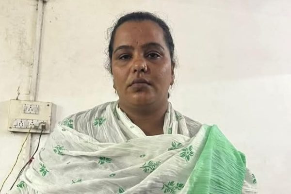 लगातार आपराधिक गतिविधियों में संलिप्त आरोपीया मोनिका सचदेव के विरुद्ध जिला बदर की कार्यवाही…