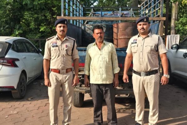 07 ड्रमों में भरा करीब 1,400 लीटर डीजल जब्त, 01 आरोपी गिरफ्तार…