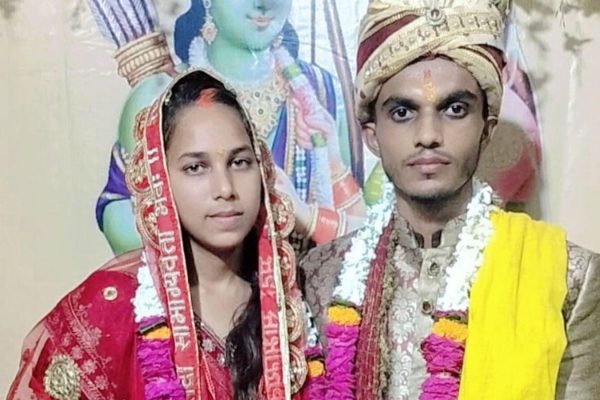भाई-बहन के रिश्ते में रह रहे युवक और युवती ने रचाई शादी, बना चर्चा का विषय…